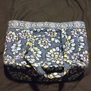 DONATING SOON Vera Bradley bag